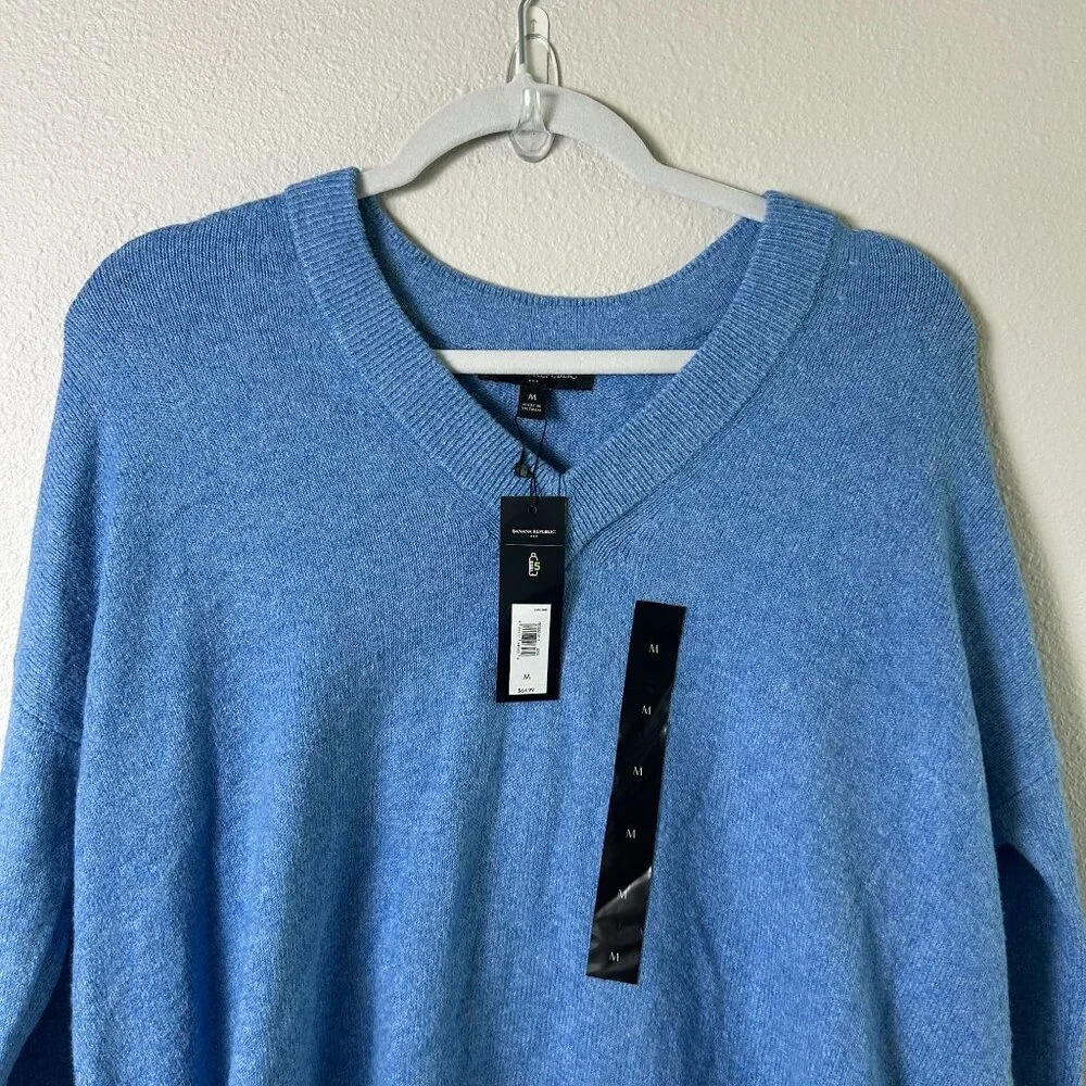 Banana Republic Sweater Mens Size M Blue V Neck‎ Hi Low Hem Pullover NWT